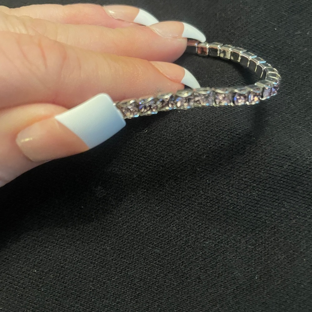 Touchstone crystal stretch bracelet light pink